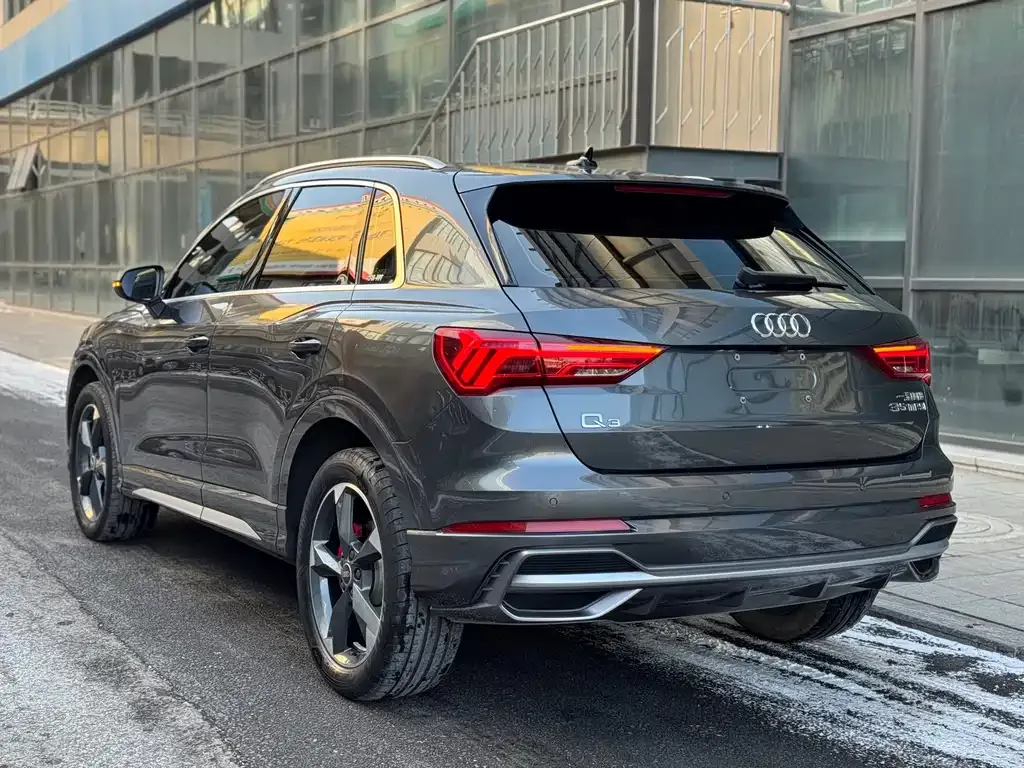 Audi Q3 2021 из CN, фото 5