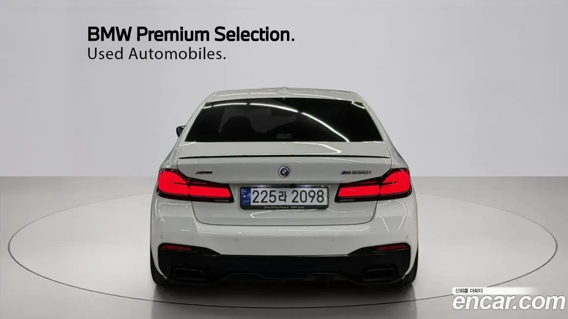 BMW 5-Series 2023 из KR, фото 4