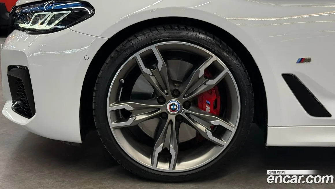 BMW 5-Series 2023 из KR, фото 5