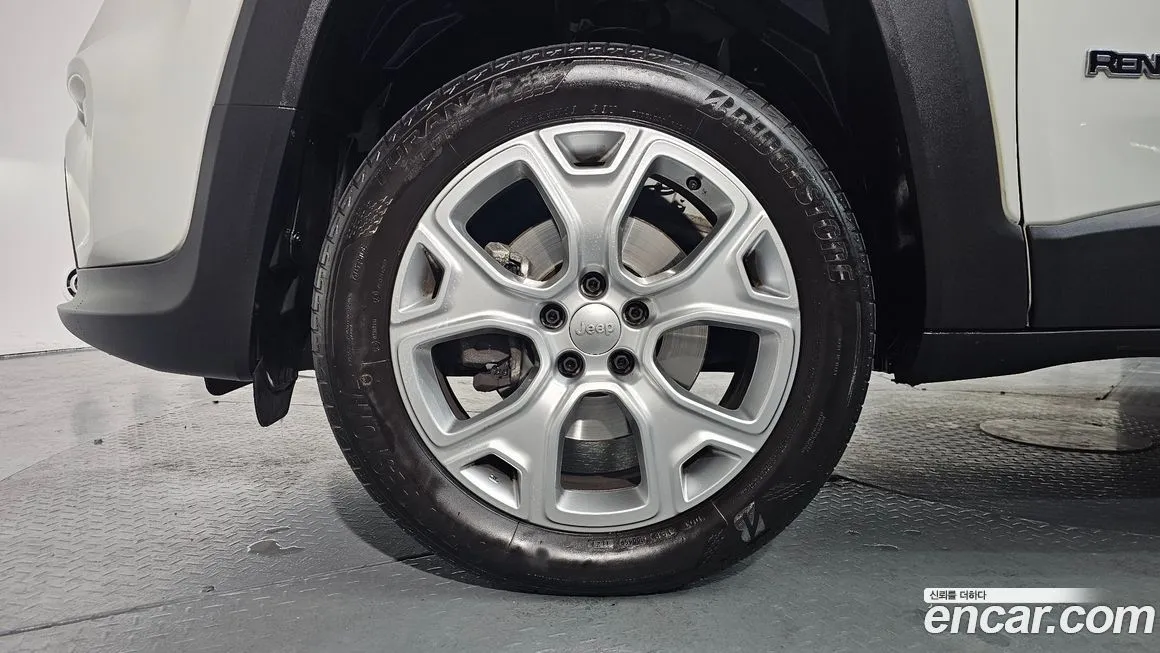 Jeep Renegade 2021 из KR, фото 3