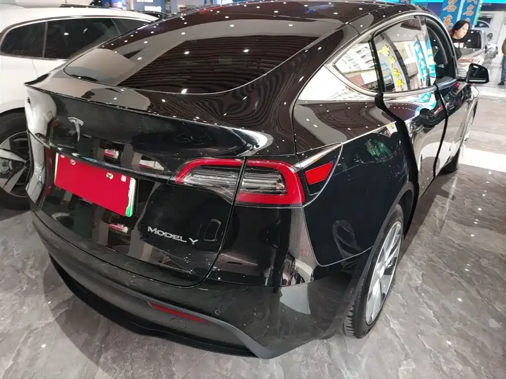 Tesla Model Y 2022 из CN, фото 9