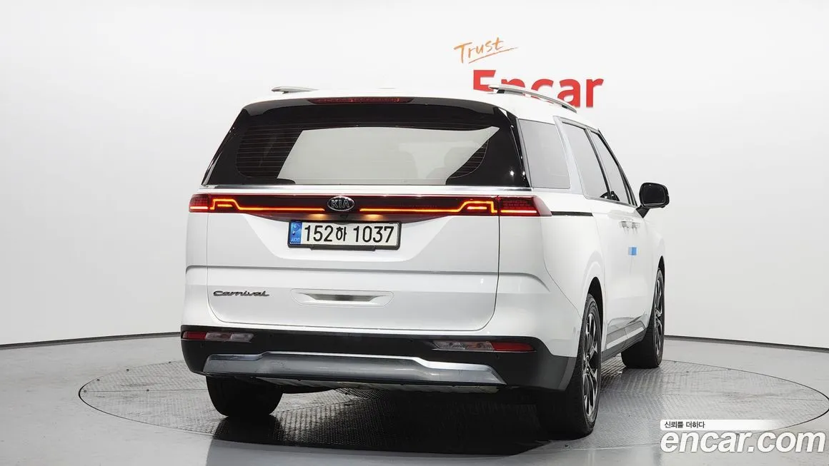 Kia Carnival 2021 из KR, фото 2