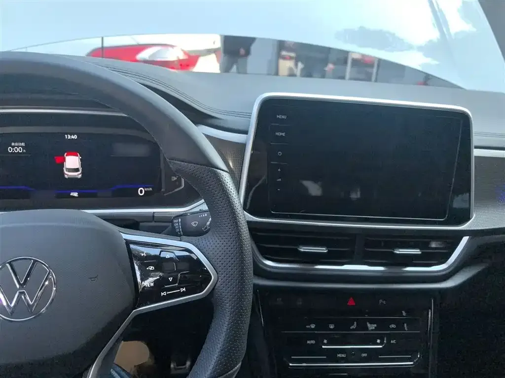 Volkswagen T-Roc 2024 из CN, фото 10