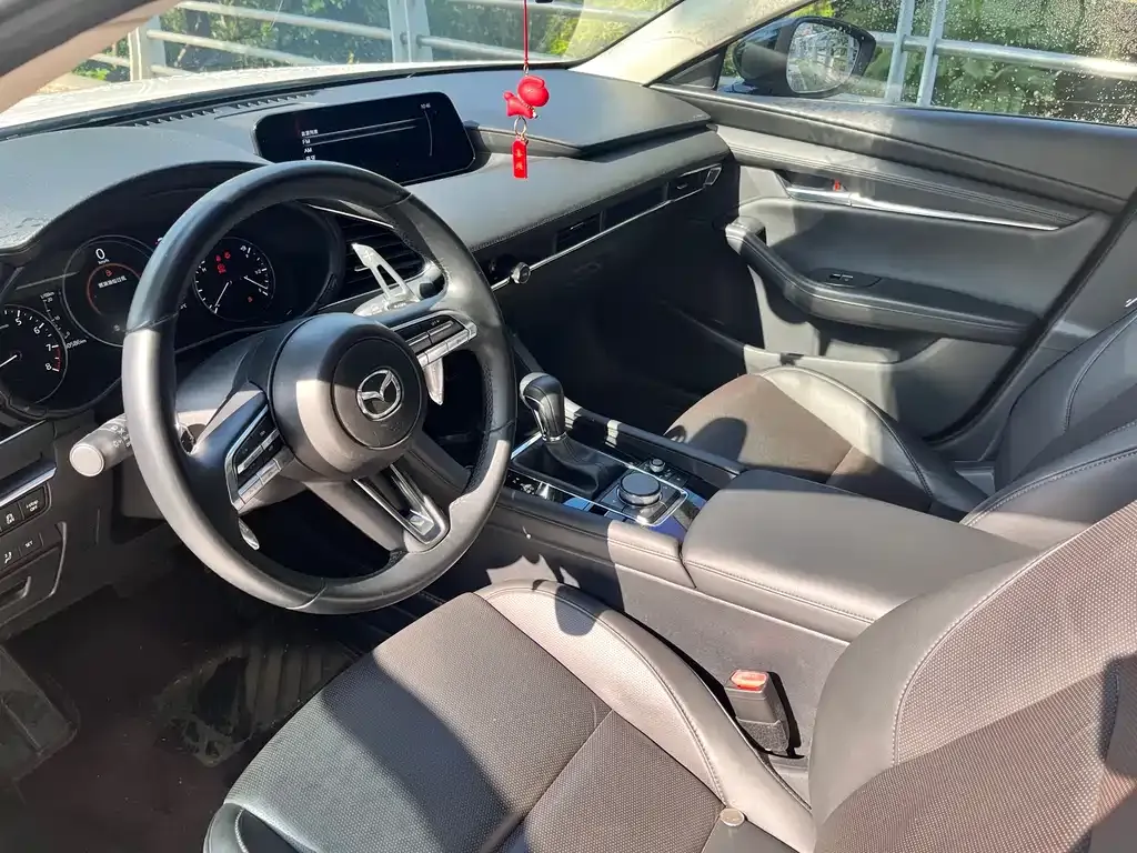 Mazda 3 Axela 2022 из CN, фото 5