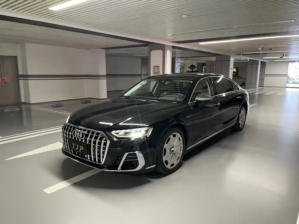 Audi A8 2023 из CN, фото 1