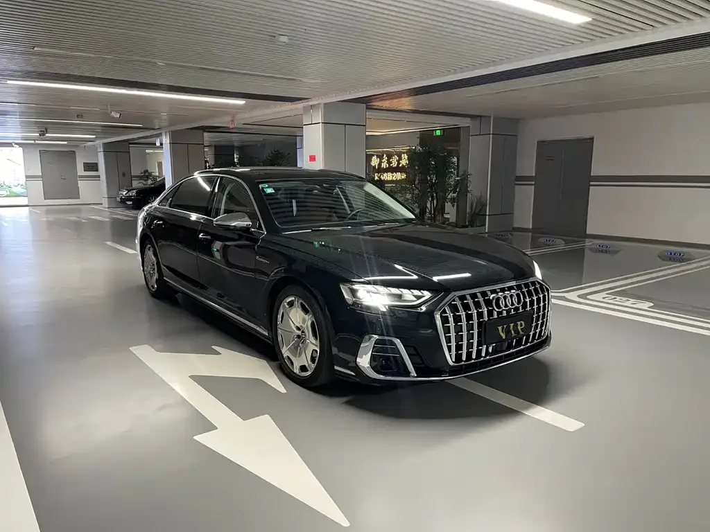 Audi A8 2023 из CN, фото 4
