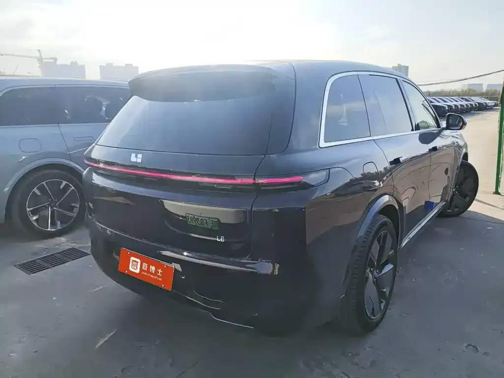 Li Auto L8 2025 из CN, фото 4