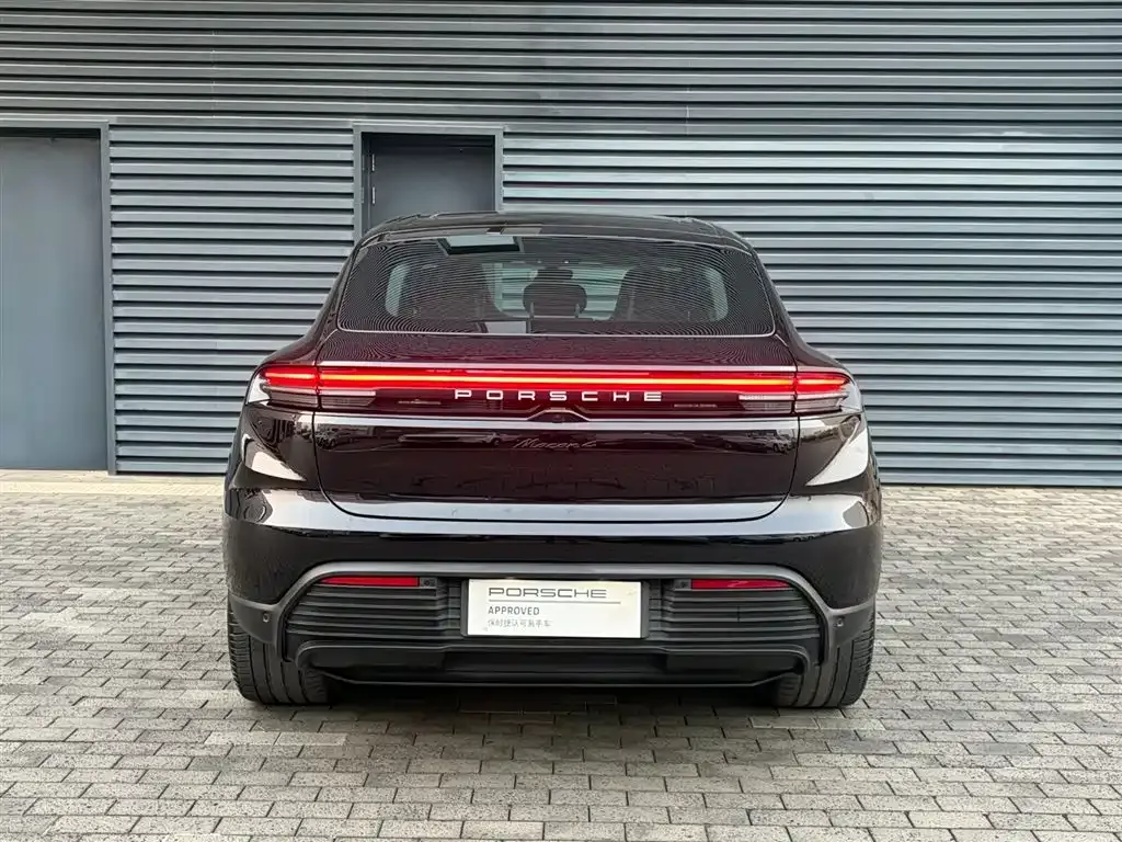 Porsche Macan EV — фото 6