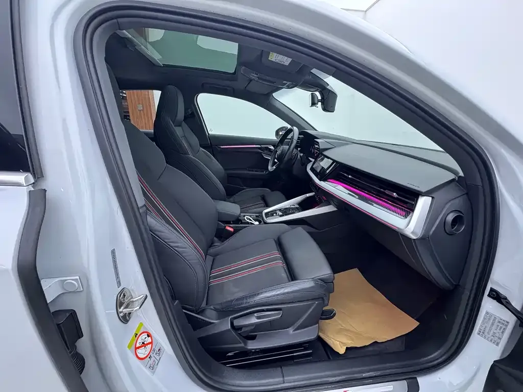 Audi A3 2021 из CN, фото 9