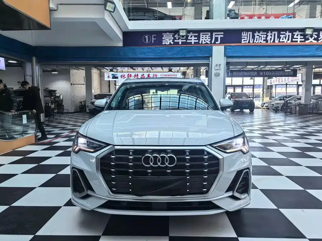 Audi Q3 2022 из CN, фото 7