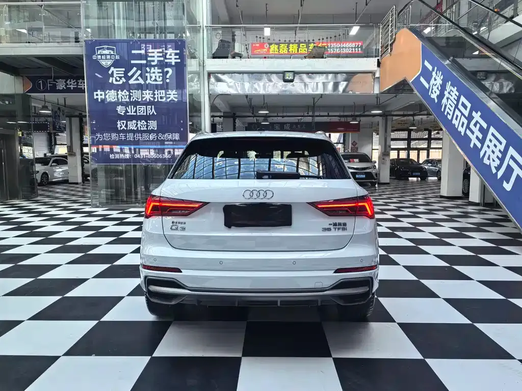 Audi Q3 2022 из CN, фото 10