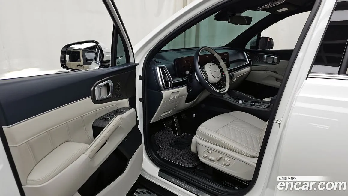 Kia Sorento — фото 6