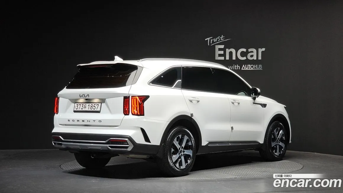Kia Sorento — фото 3