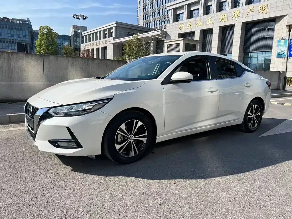 Nissan Sylphy 2023 из CN, фото 3