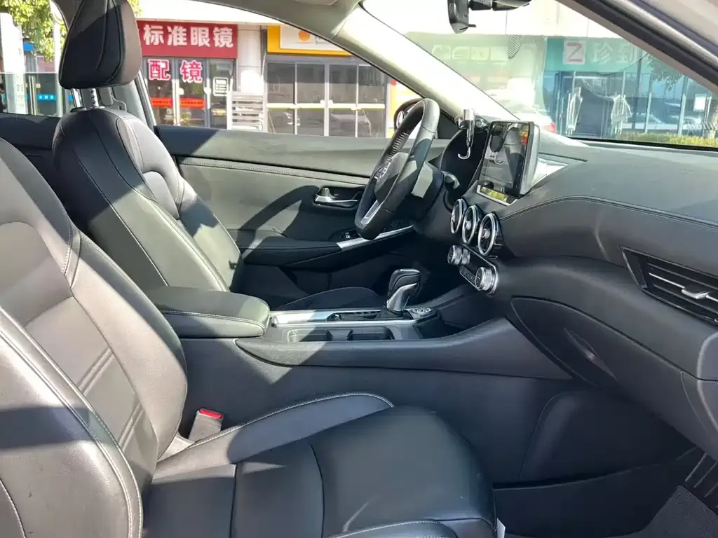 Nissan Sylphy 2023 из CN, фото 8