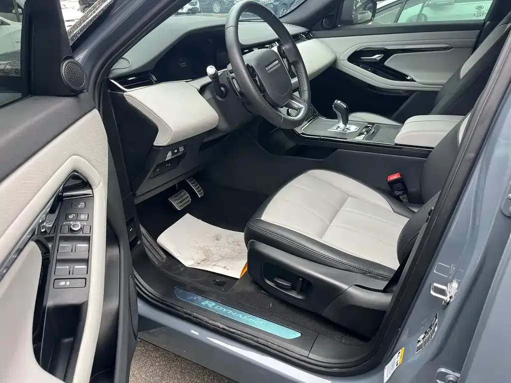 Land Rover Evoque — фото 8