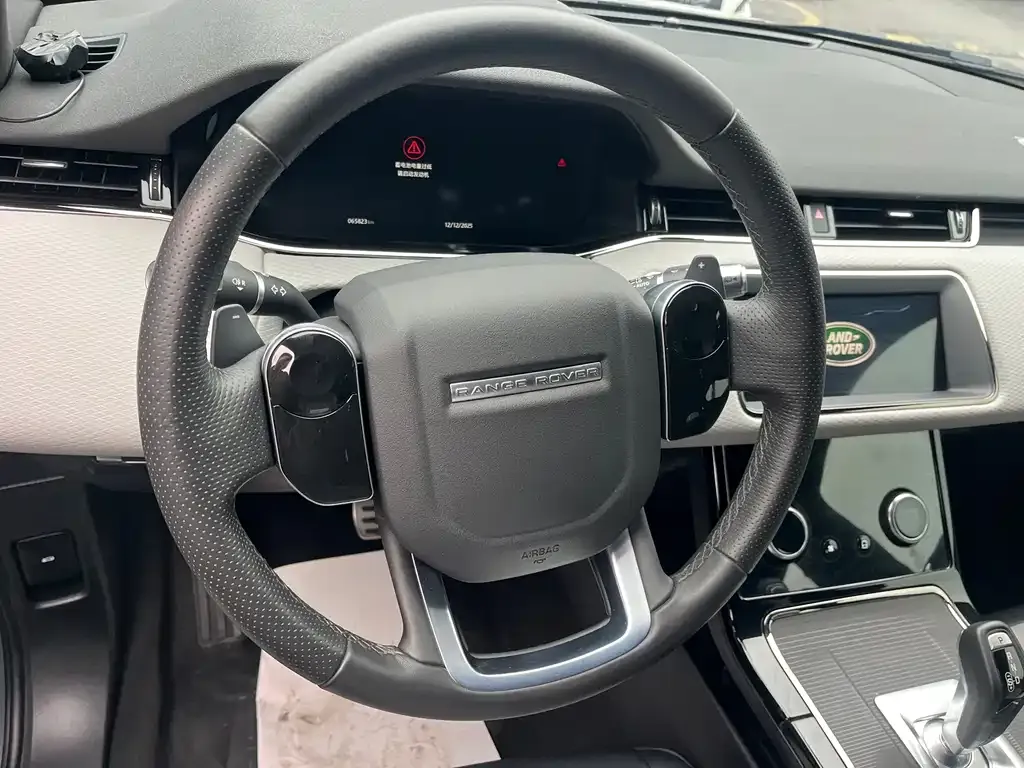 Land Rover Evoque — фото 9