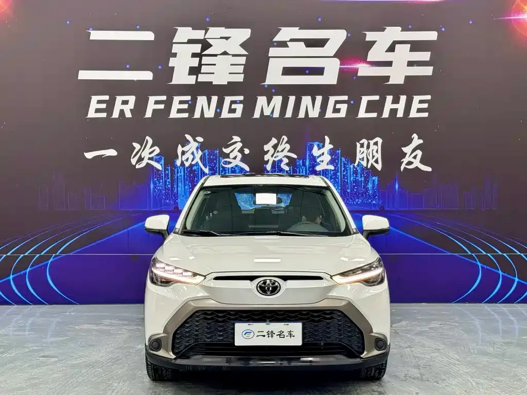 Toyota Frontlander 2023 из CN, фото 6
