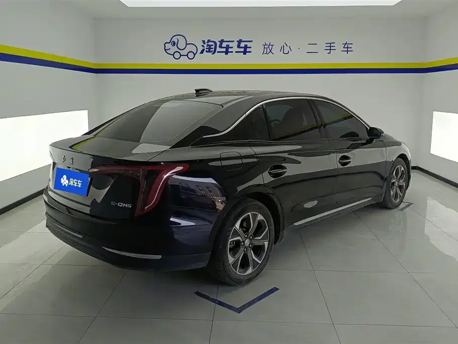 Hongqi E-QM5 2023 из CN, фото 5
