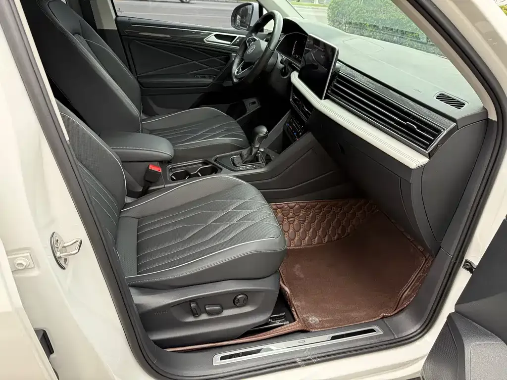 Volkswagen Tiguan L 2021 из CN, фото 8
