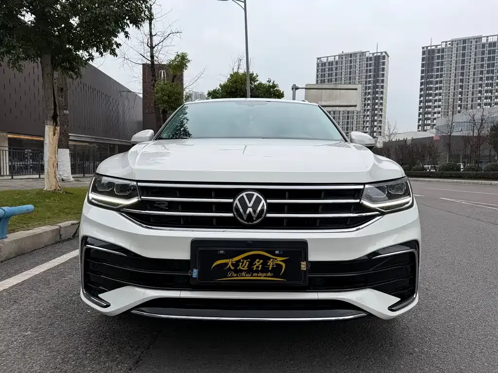 Volkswagen Tiguan L 2021 из CN, фото 3