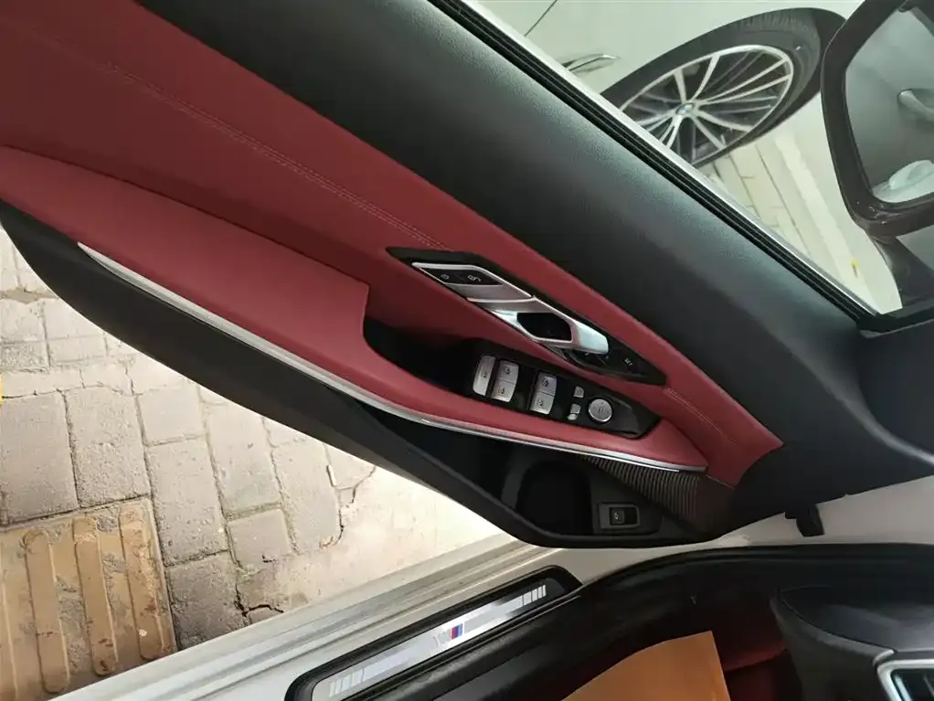 BMW 3 Series 2022 из CN, фото 4