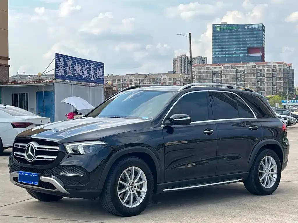 Mercedes-Benz GLE 2023 из CN, фото 1