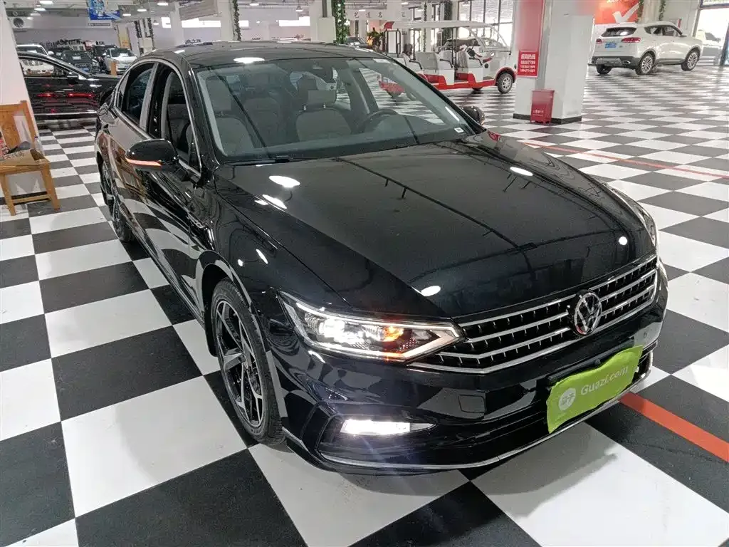Volkswagen Magotan 2024 из CN, фото 3