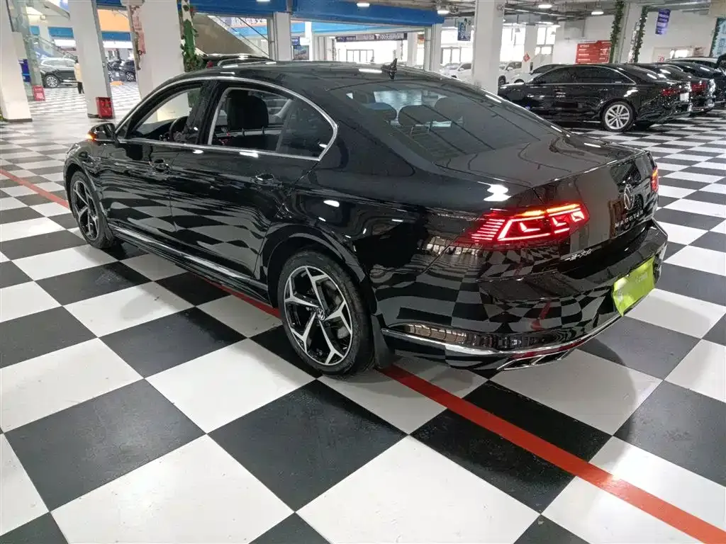 Volkswagen Magotan 2024 из CN, фото 6