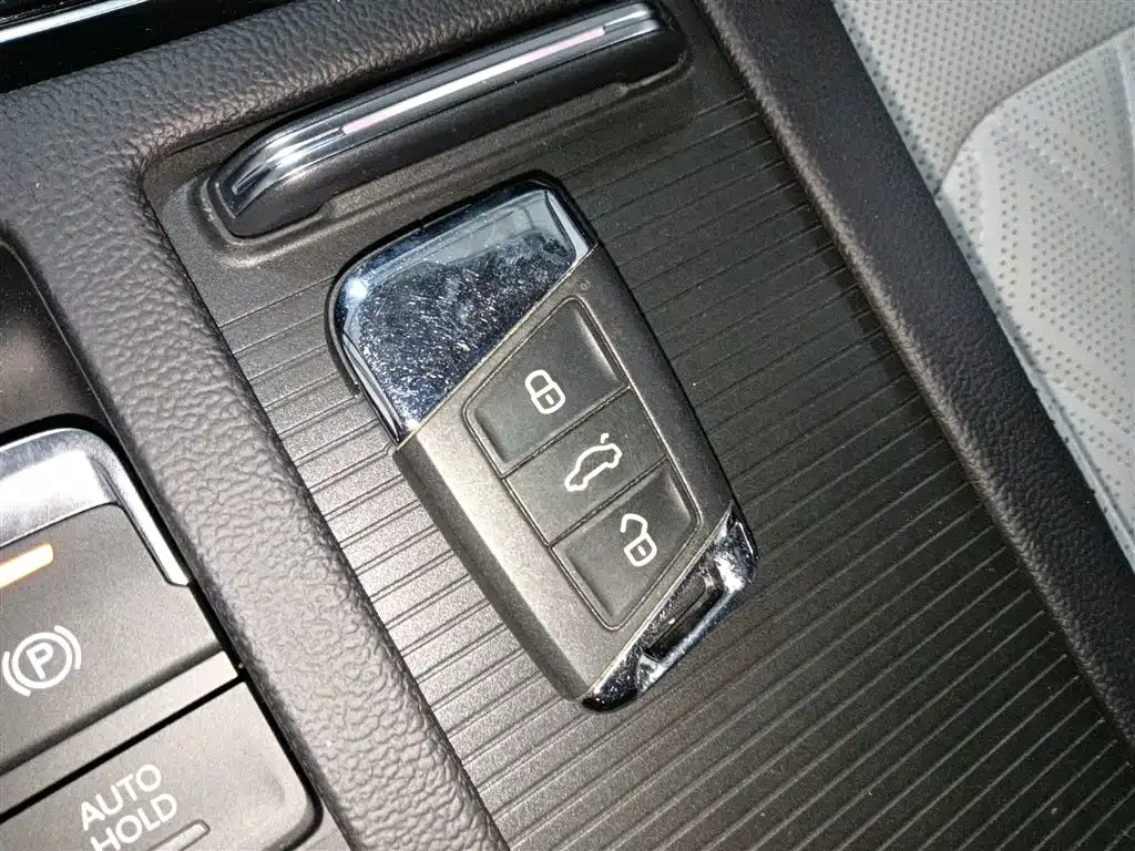 Volkswagen Magotan 2024 из CN, фото 9