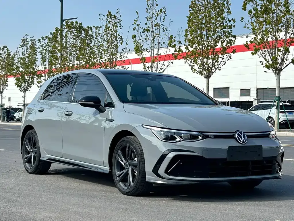 Volkswagen Golf 2021 из CN, фото 3