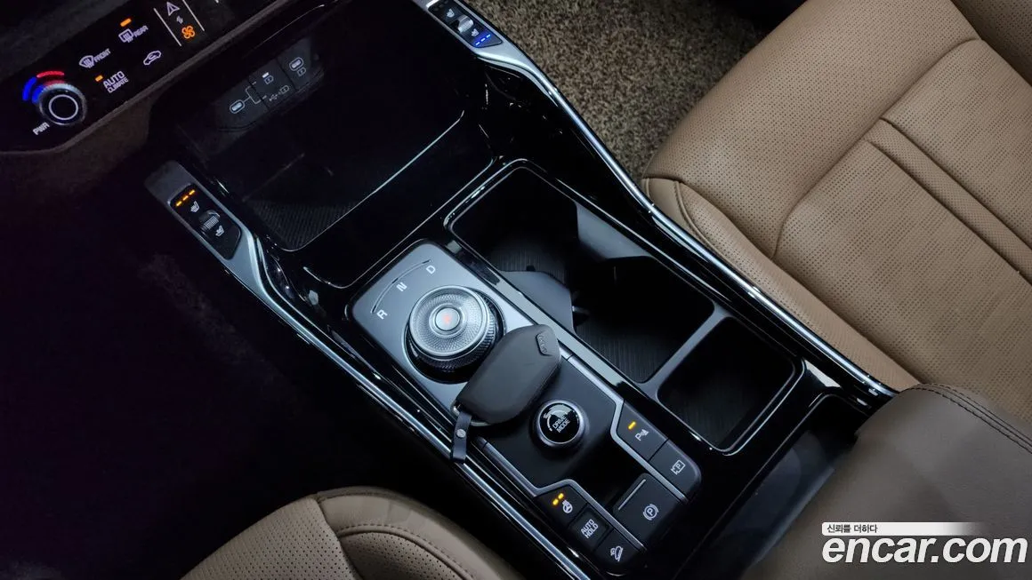Kia Sorento — фото 4