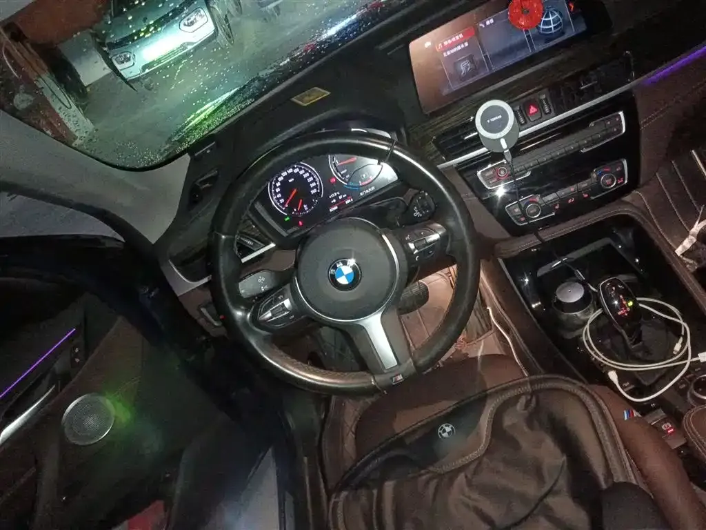 BMW X1 2021 из CN, фото 3