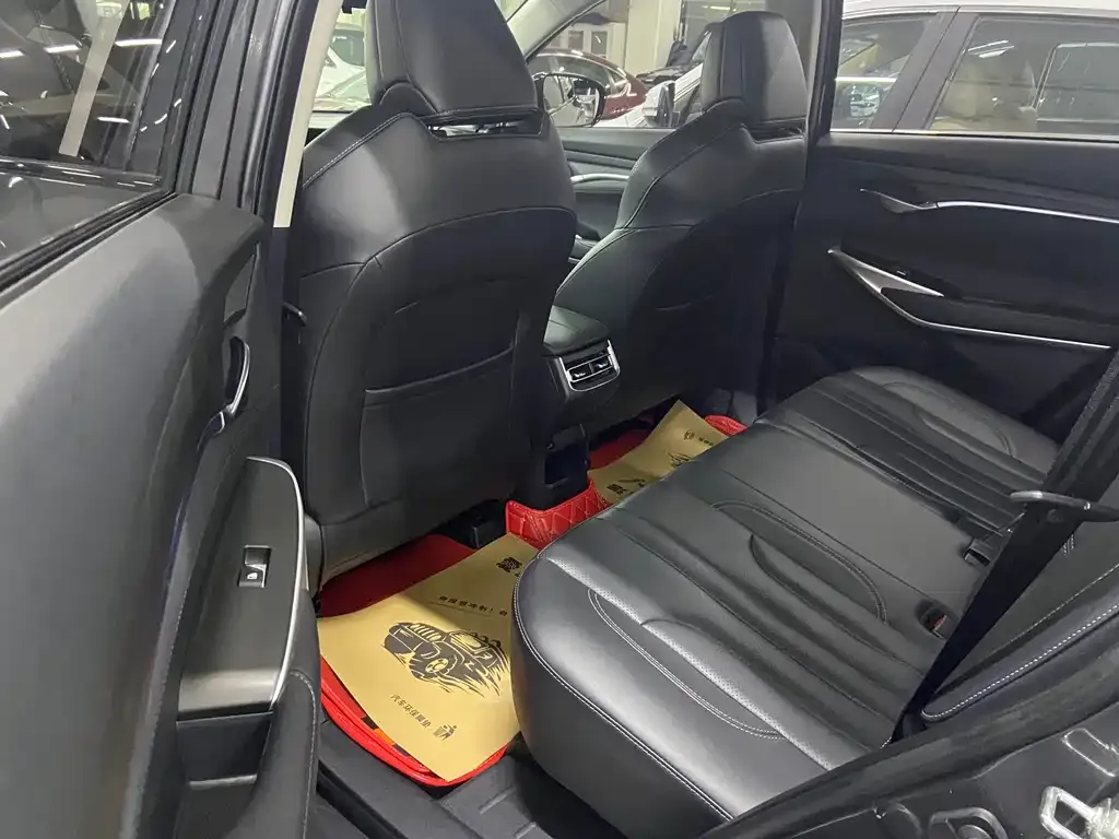 Changan CS75PLUS — фото 10