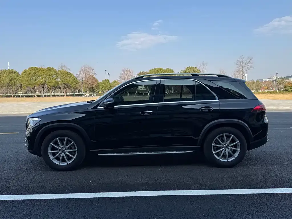 Mercedes-Benz GLE — фото 4