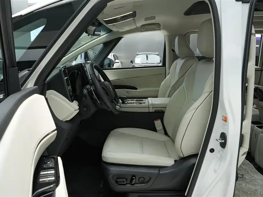 Lexus LM 2024 из CN, фото 7