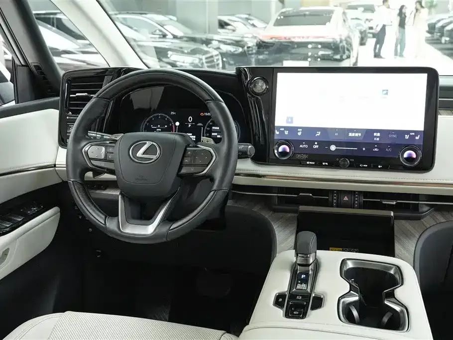 Lexus LM 2024 из CN, фото 9