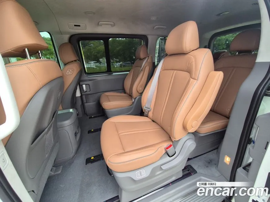 Hyundai Staria — фото 10