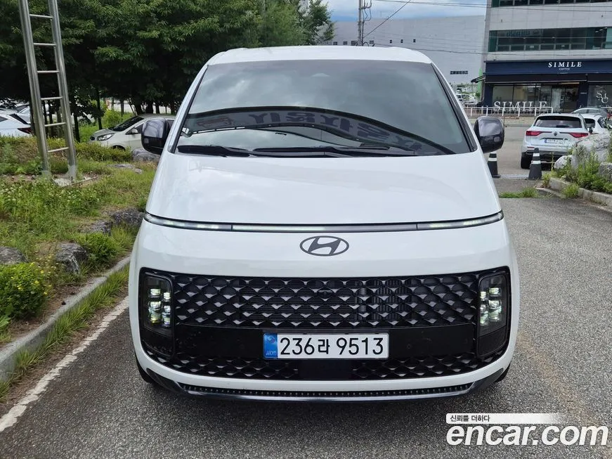 Hyundai Staria — фото 2