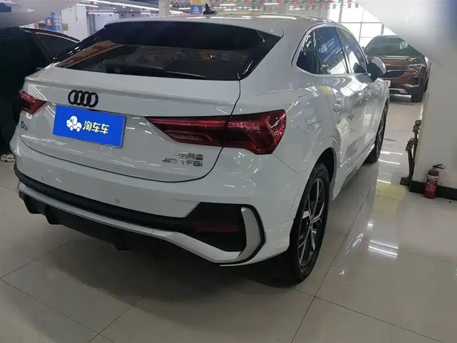 Audi Q3 Sportback 2021 из CN, фото 3