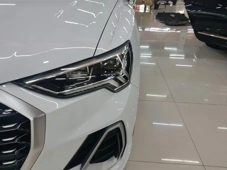 Audi Q3 Sportback 2021 из CN, фото 5