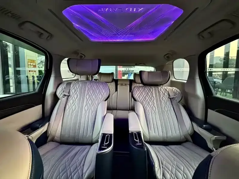 Buick GL8 2021 из CN, фото 5