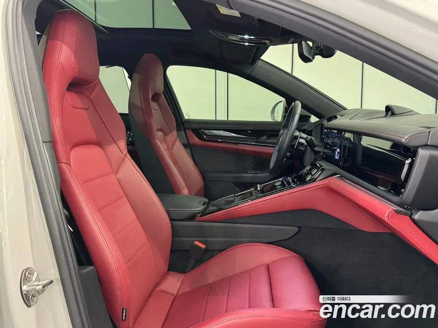 Porsche Panamera 2025 из KR, фото 4