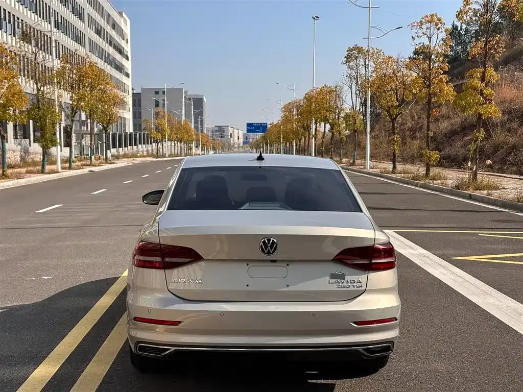 Volkswagen Lavida 2022 из CN, фото 8