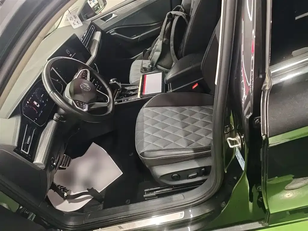 Volkswagen Sagitar 2022 из CN, фото 7