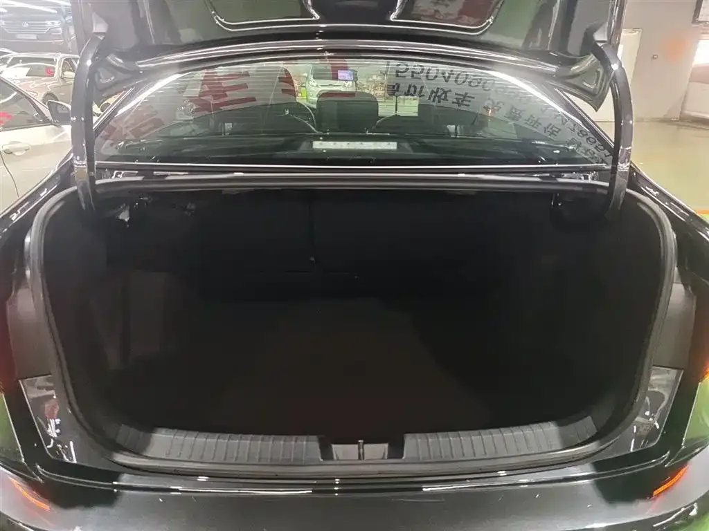 Volkswagen Sagitar 2022 из CN, фото 9