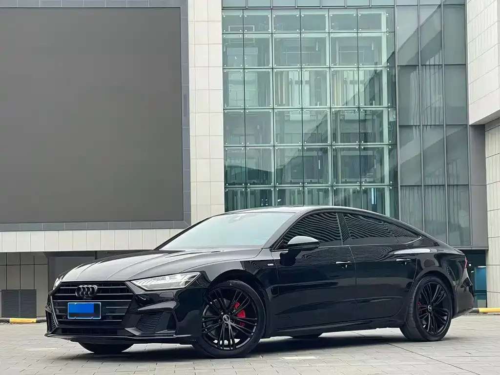 Audi A7 2023 из CN, фото 1
