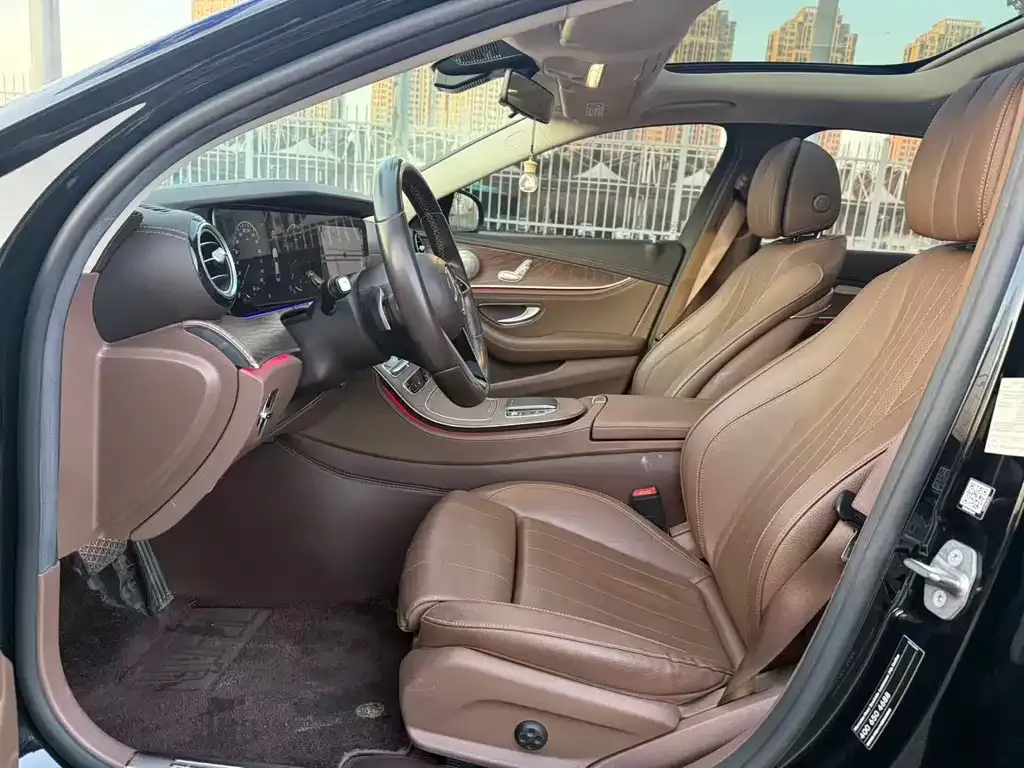 Mercedes-Benz E-Class 2021 из CN, фото 2