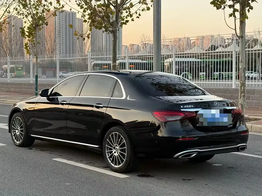 Mercedes-Benz E-Class 2021 из CN, фото 8