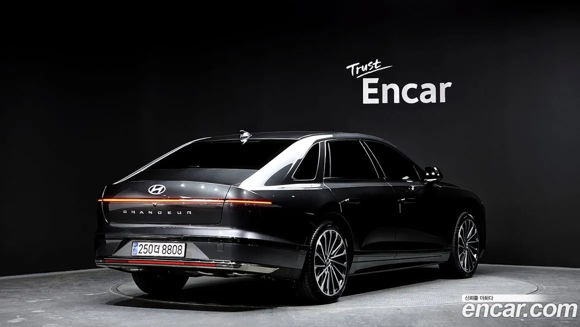 Hyundai Grandeur 2025 из KR, фото 2